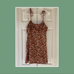 NWT | pacsun LA hearts brown flower print tie strap flare mini dress | size L